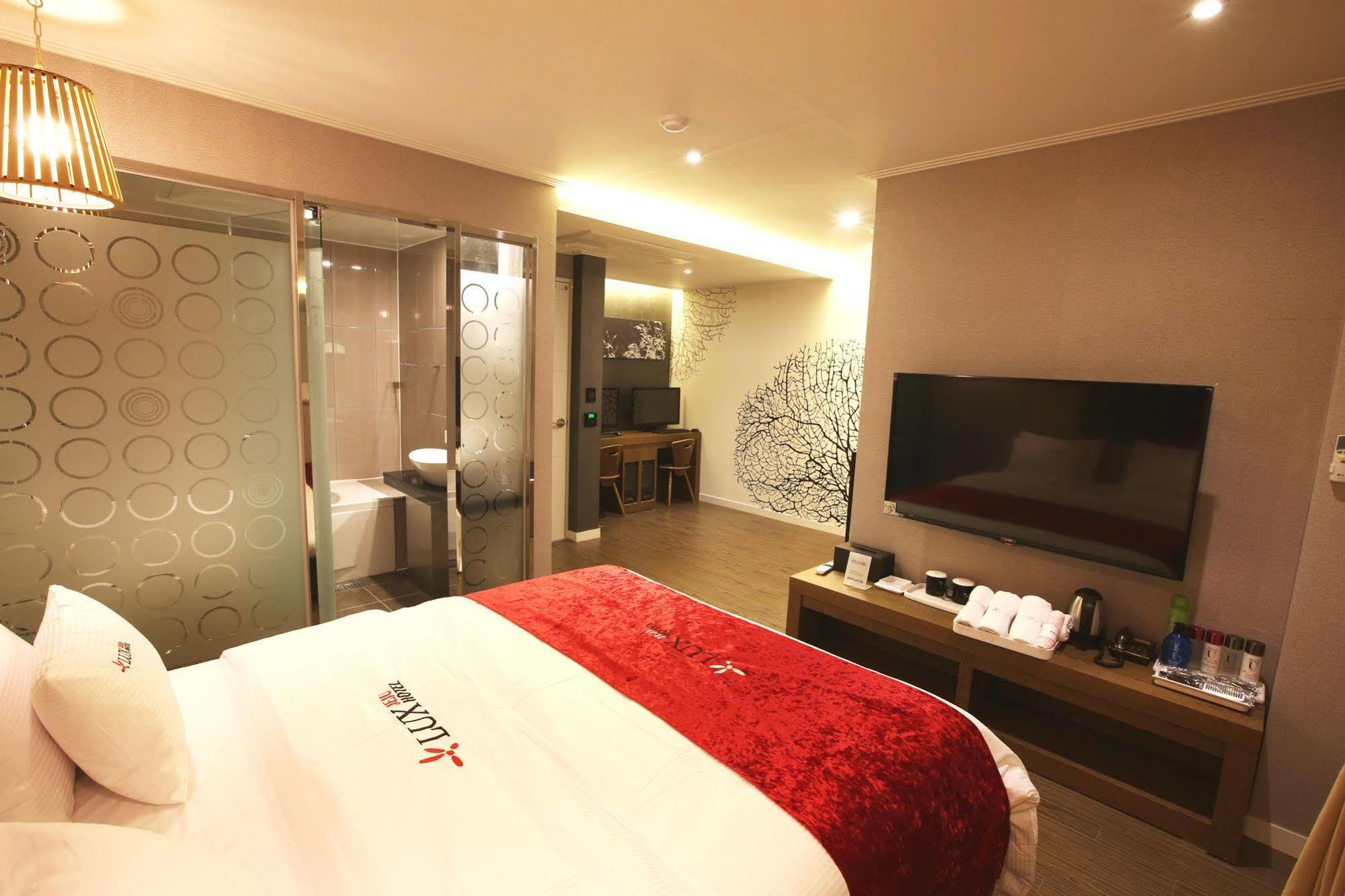 Jeju Lux Hotel Ojo-ri Exterior foto